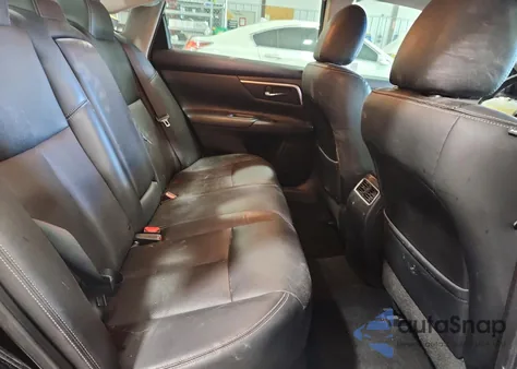 2018 Nissan Altima 2.5 from USA, damaged, VIN 1N4AL3AP5JC131374